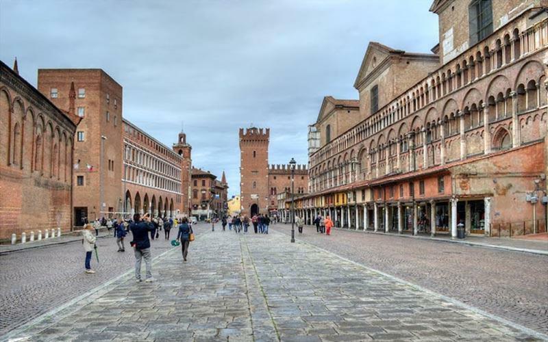 Casa Di Arianna Lägenhet Ferrara Exteriör bild